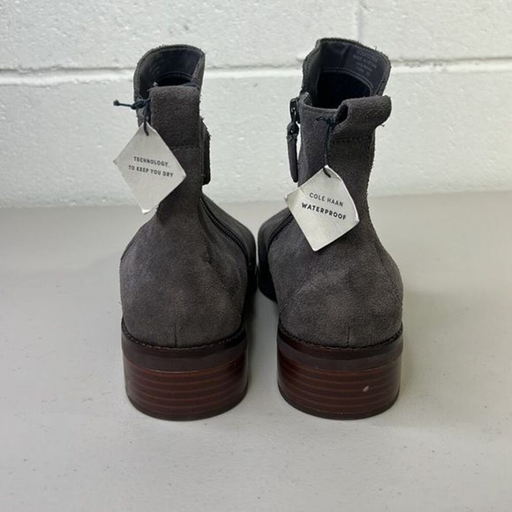 NWT Cole Haan River Round Toe Chelsea Womens Sz 10.5B Boots W26415 suede leather - Picture 5 of 6